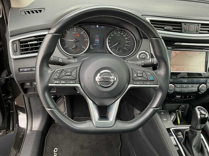 Nissan Qashqai TEKNA 1.7 dCi Xtronic 4x4/Navi/PDC/Sitzh